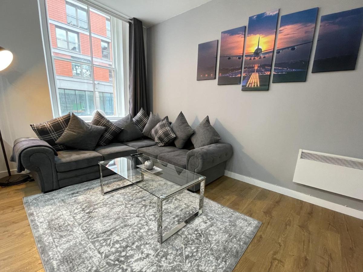 Exquisite 2Br Flat Near Central Train Station グラスゴー エクステリア 写真
