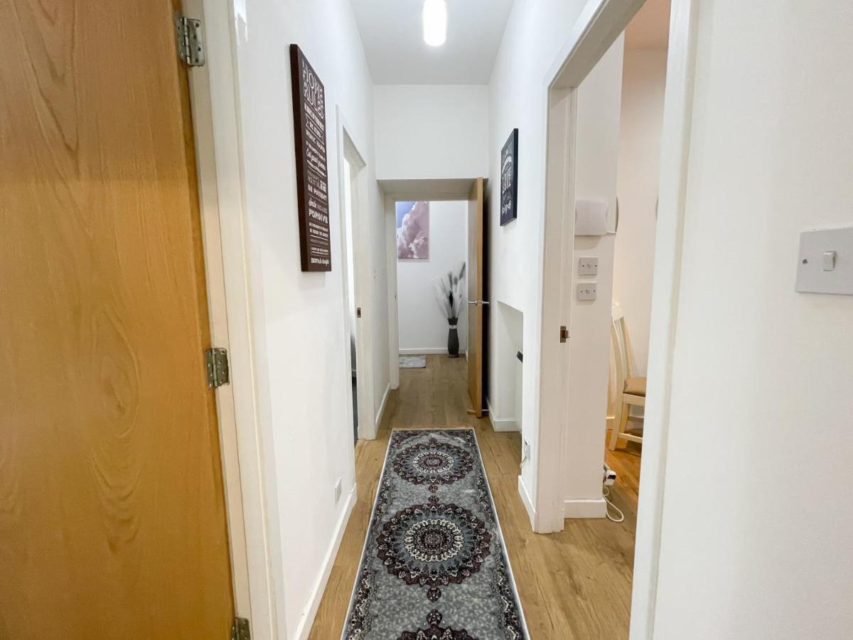 Exquisite 2Br Flat Near Central Train Station グラスゴー エクステリア 写真